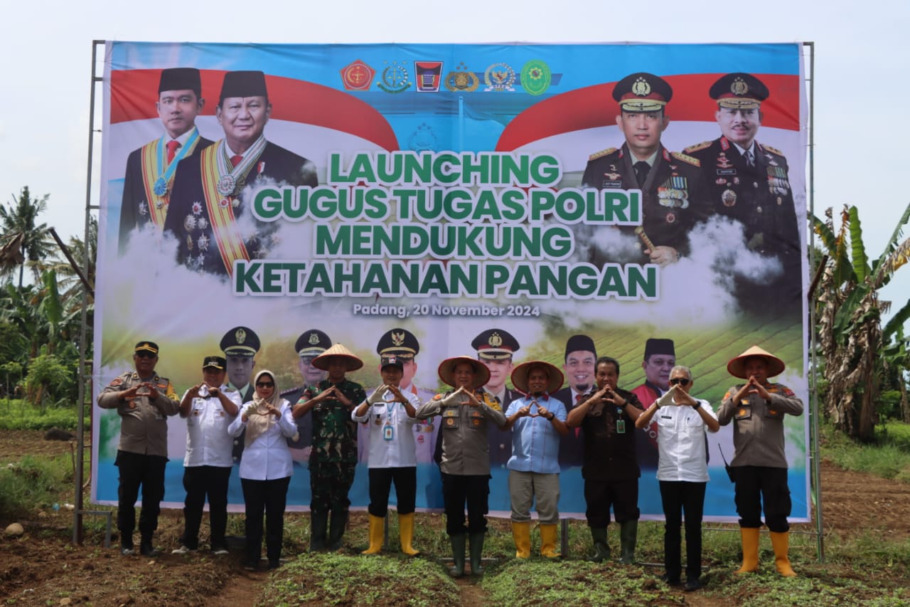 Kapolda Sumbar Irjen. Pol. Suharyono S,Ik., S.H., M.H., menghadiri acara launching Gugus Tugas Polri dalam mendukung ketahanan pangan.