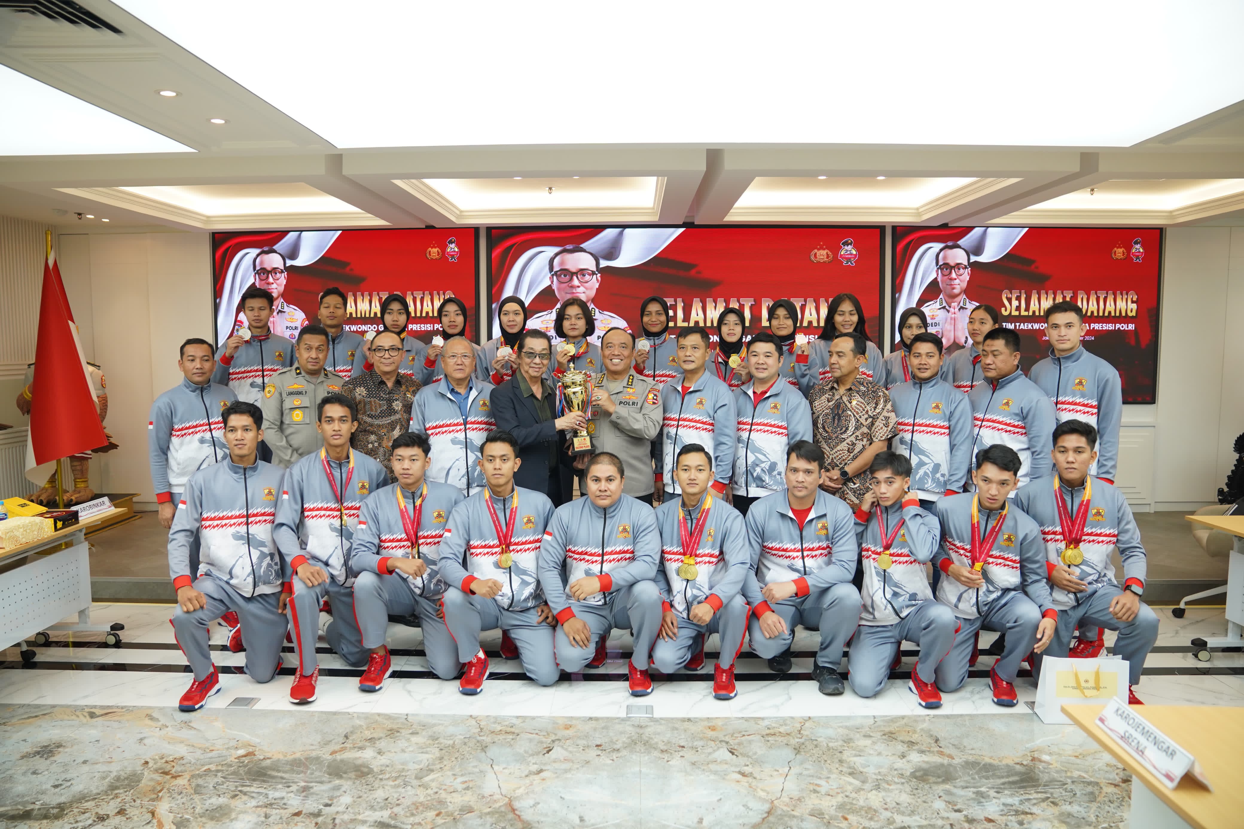 Catatan Emas Tim Taekwondo Garbha Presisi, Jadi Juara umum 2 di Asian Police Championship Open 2024  