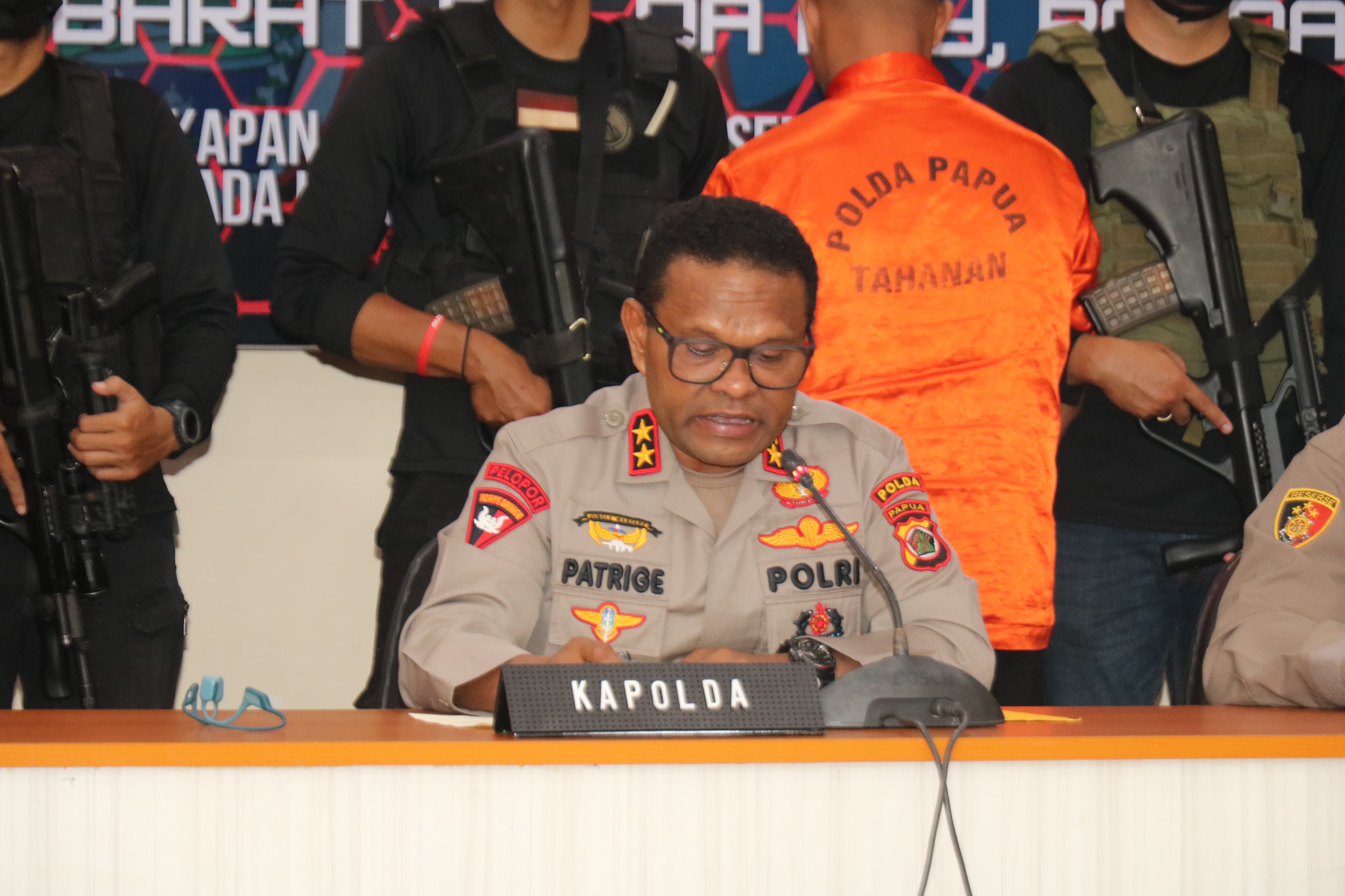 Satgas Ops Damai Cartenz Gagalkan Jaringan Penyuplai Senpi dan Ribuan Amunisi ke KKB Lintas Provinsi